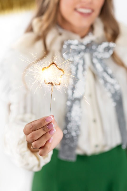 Uogų kopos Auksinės žvaigždės formos bengališkos ugnelės 2vnt. - Uogų kopos