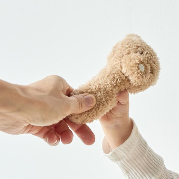 NATTOU Barškutis „Meškutis“ - Uogų kopos