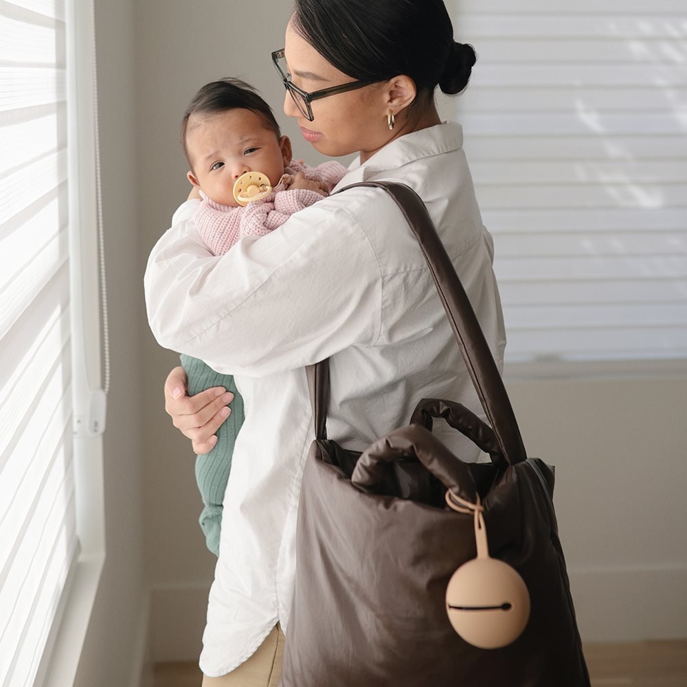 Mushie Čiulptuko dėklas - Alyvinė - Uogų kopos