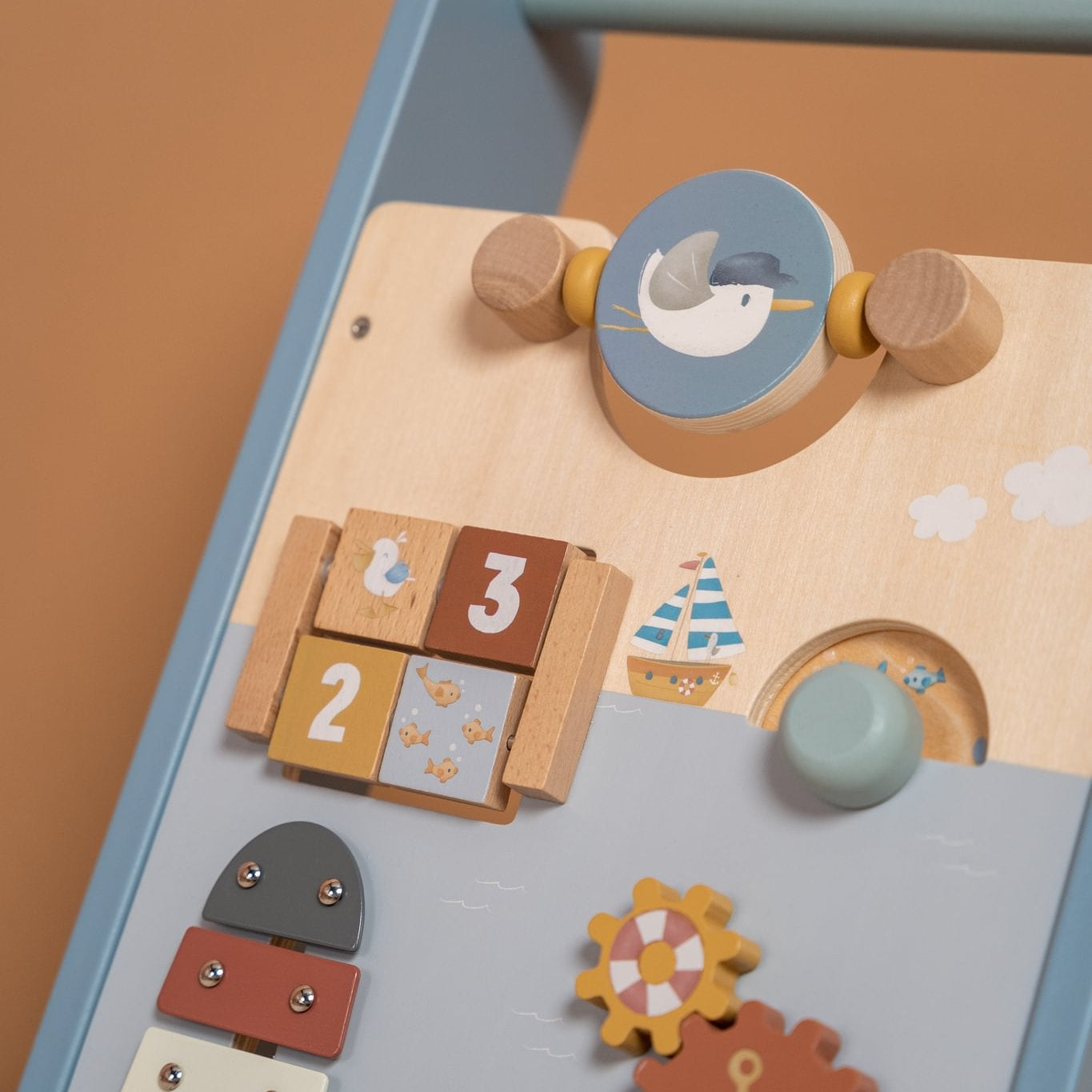 Little Dutch Daugiafunkcinė vaikštynė „Sailors Bay" - Uogų kopos