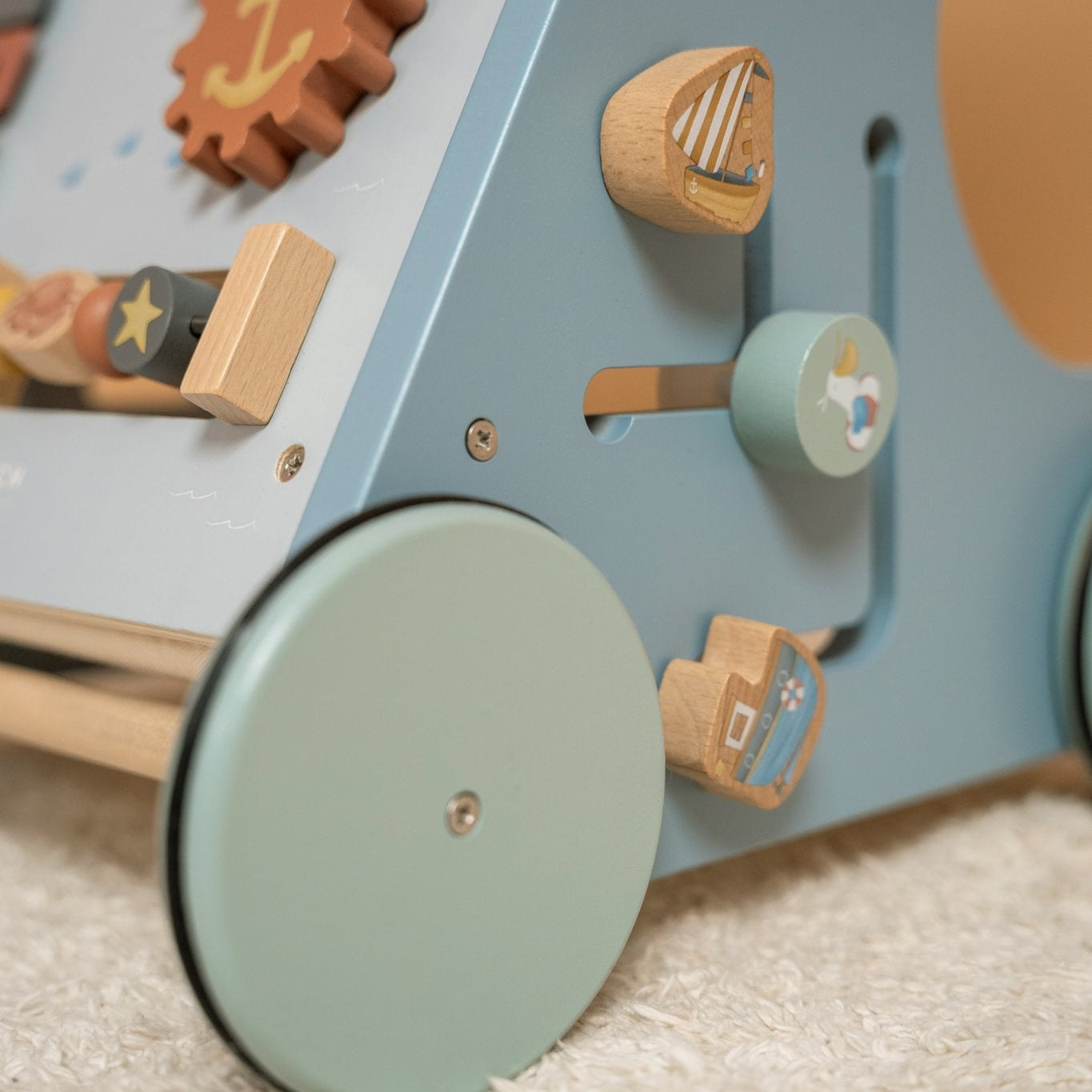 Little Dutch Daugiafunkcinė vaikštynė „Sailors Bay" - Uogų kopos