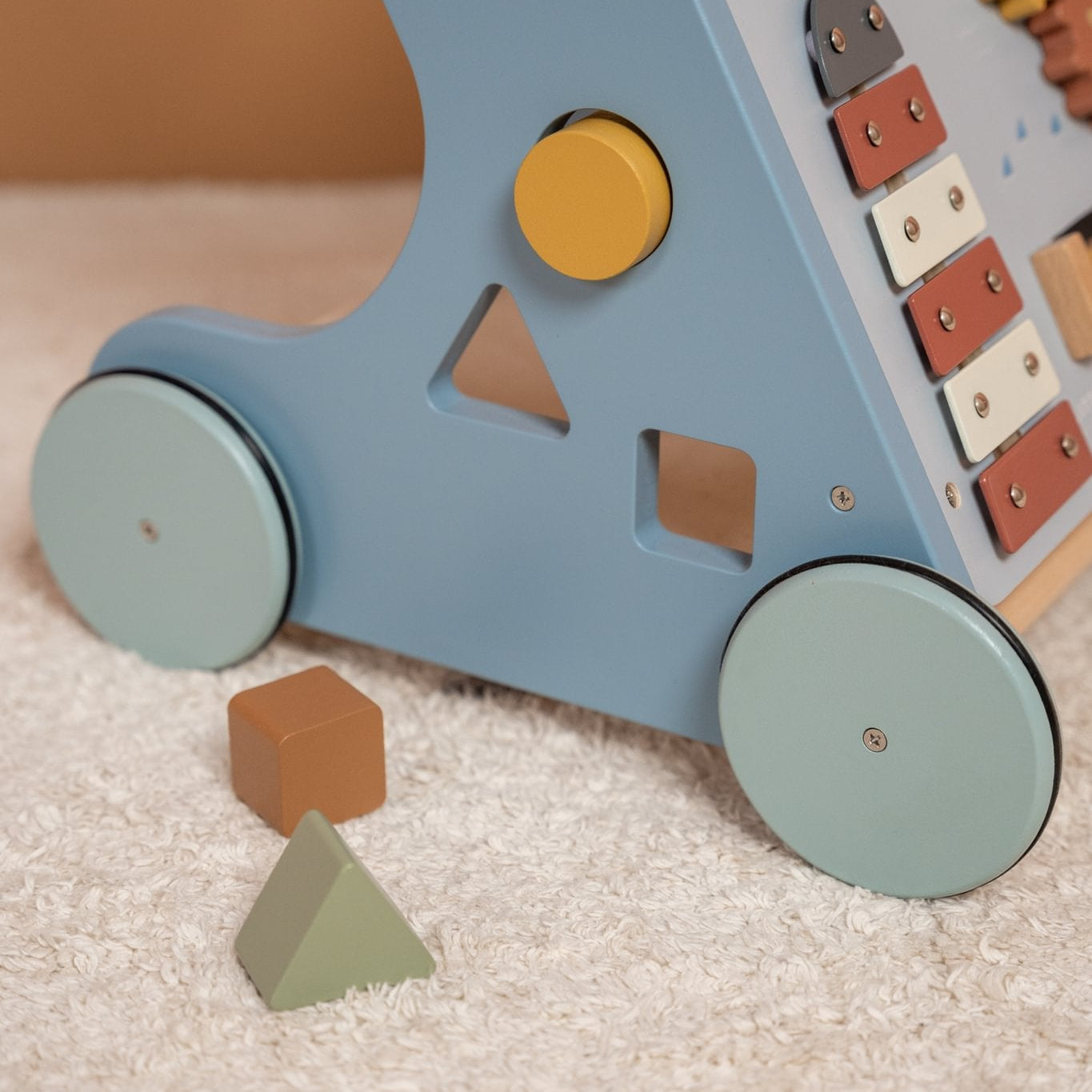 Little Dutch Daugiafunkcinė vaikštynė „Sailors Bay" - Uogų kopos