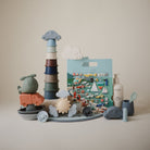 Mushie Daugkartinių lipdukų rinkinys - Lenktyniniai automobiliai - Uogų kopos