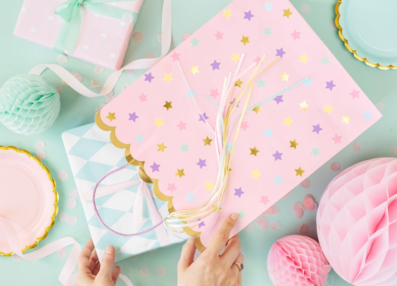 PartyDeco Dovanų maišelis „Žvaigždės“, 26 x 32 x 13 cm - Uogų kopos