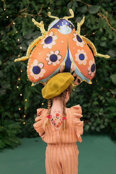 PartyDeco Folinis balionas „Boružėlė“ 61 x 70 - Uogų kopos