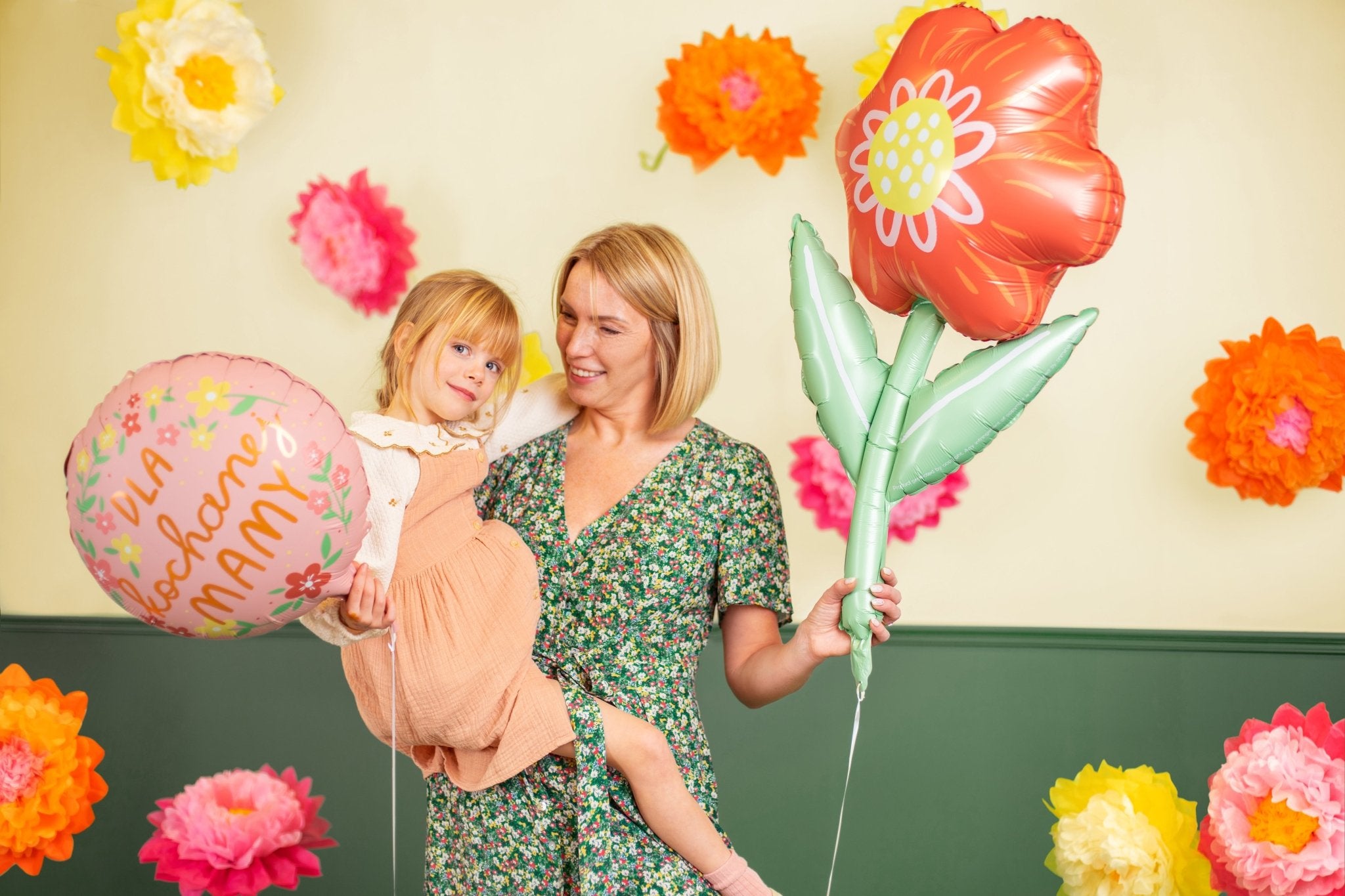 PartyDeco Folinis balionas „Gėlė", 53x96 cm - Uogų kopos