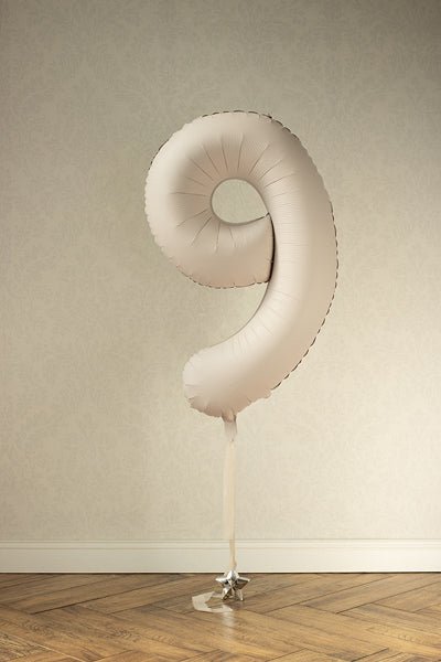 PartyDeco Folinis balionas „Skaičius 9“, 86 cm - Smėlinė - Uogų kopos