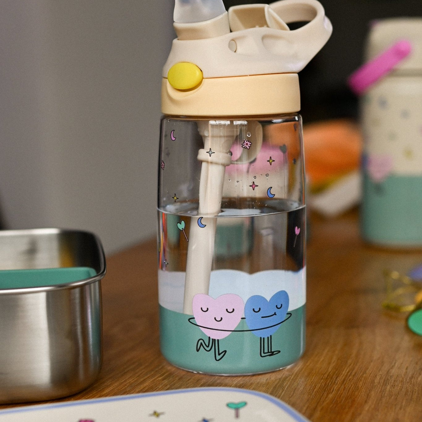 The Cotton Cloud Gertuvė vaikams 480ml - Dancing Hearts - Uogų kopos