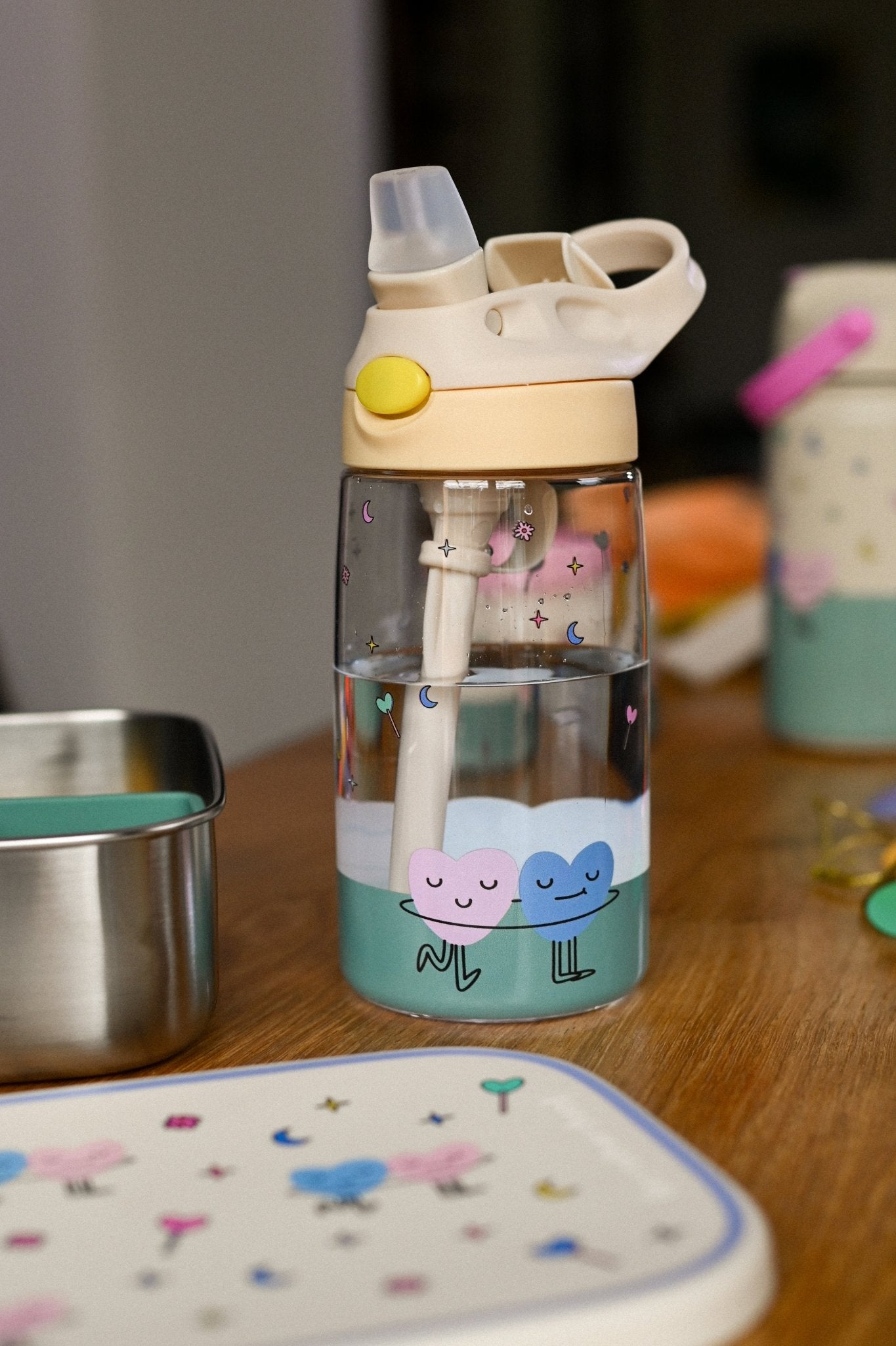 The Cotton Cloud Gertuvė vaikams 480ml - Dancing Hearts - Uogų kopos