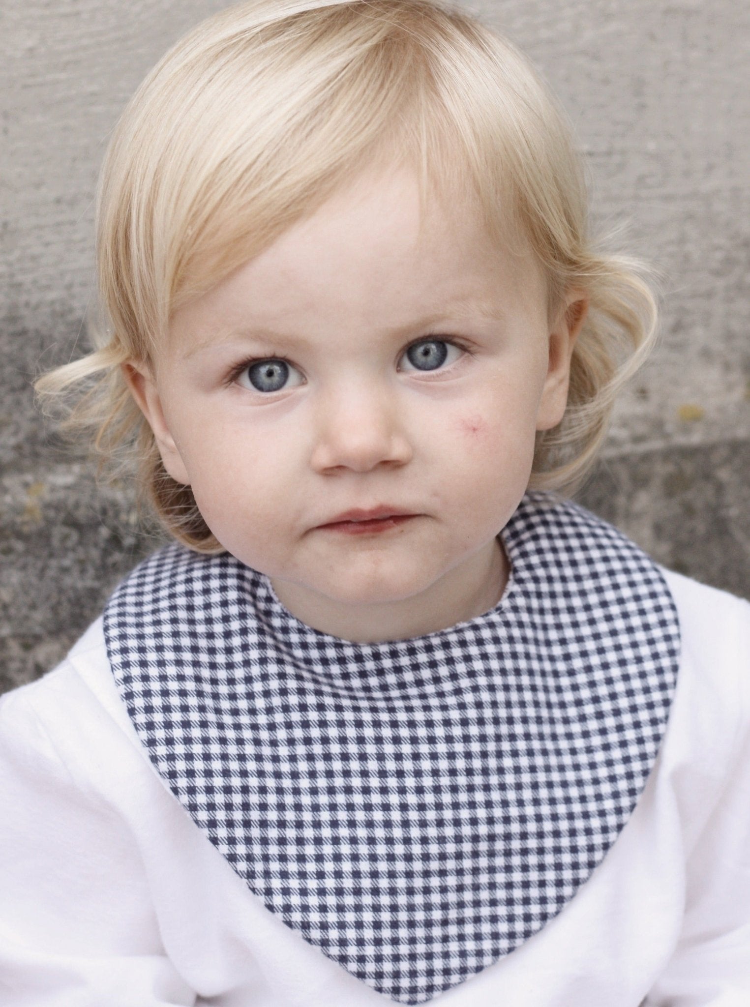 Bobbi Balloon Languoto rašto seilinukas - Uogų kopos