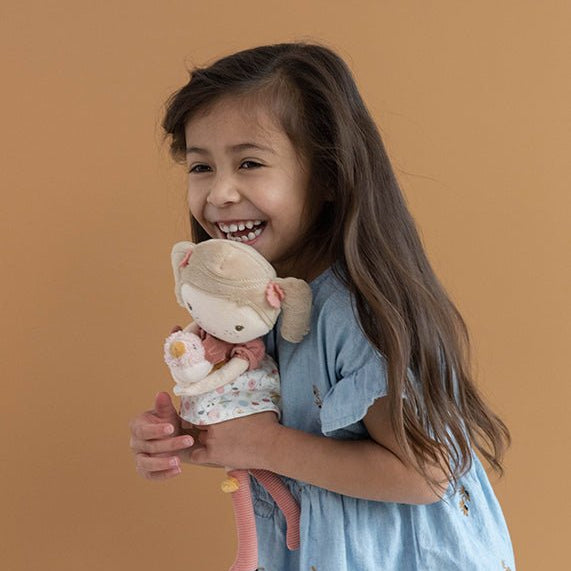 Little Dutch Lėlė "Anna" 35 cm - Uogų kopos