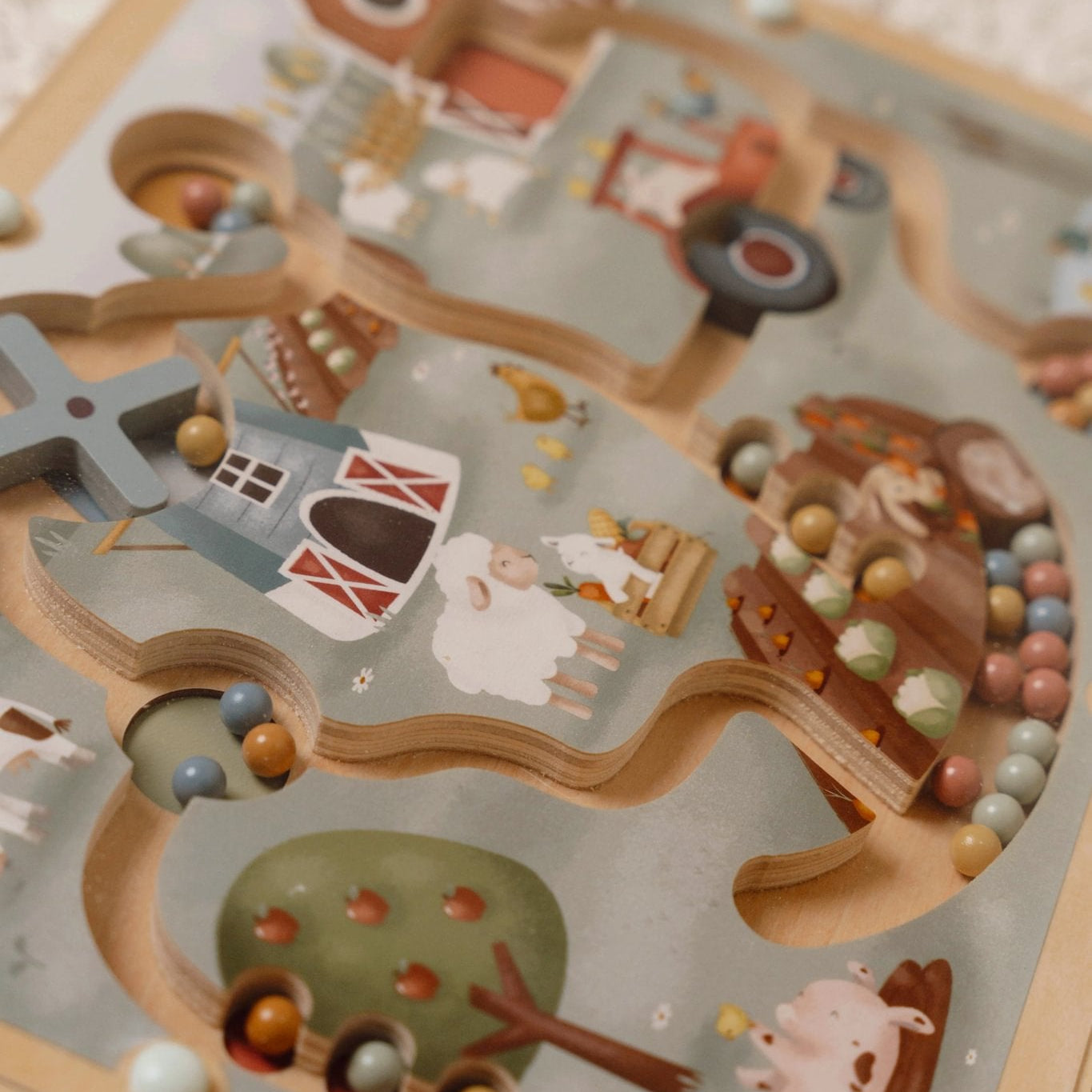 Little Dutch Magnetinis labirintas „Little Farm" - Uogų kopos