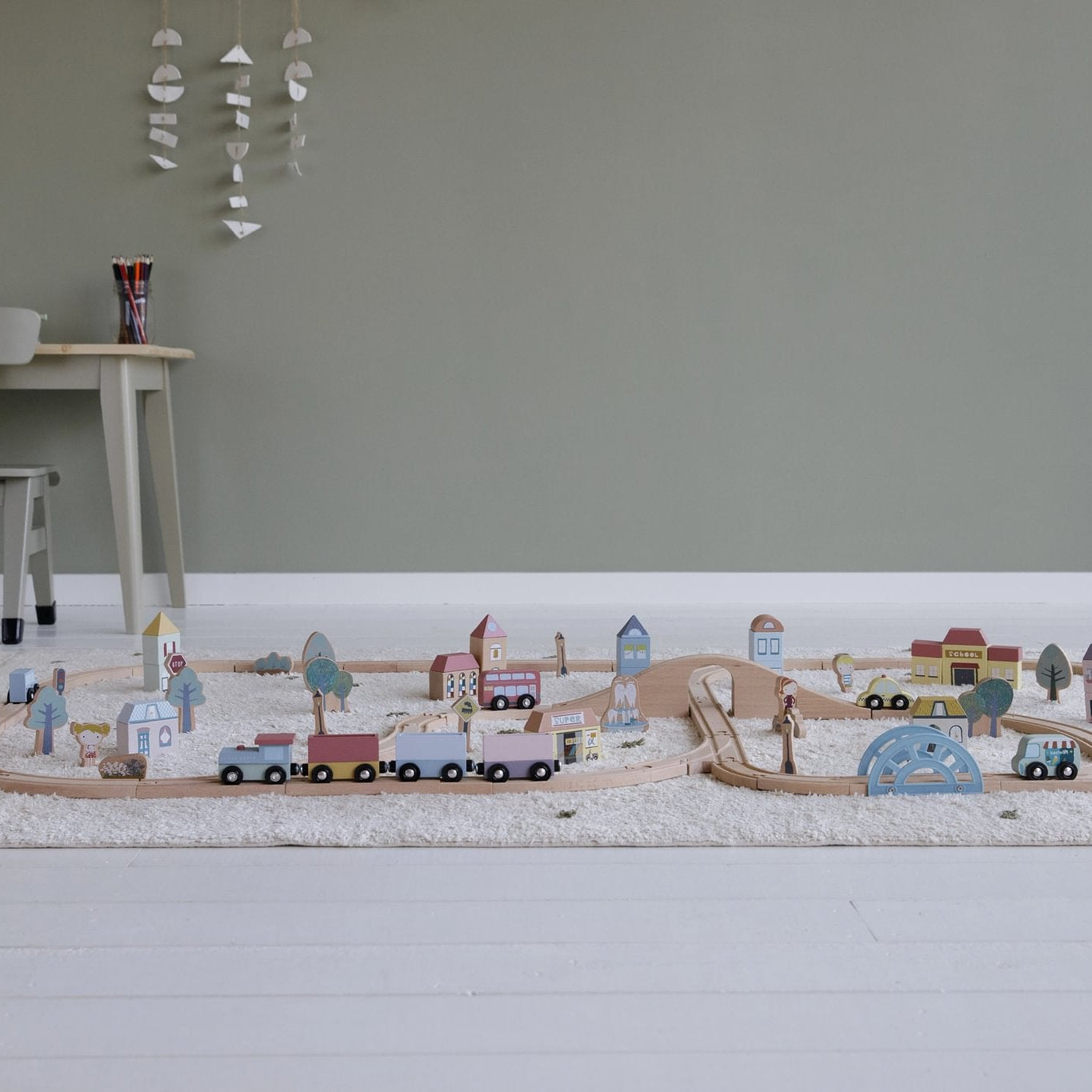 Little Dutch Medinis geležinkelio trasos rinkinys - Uogų kopos