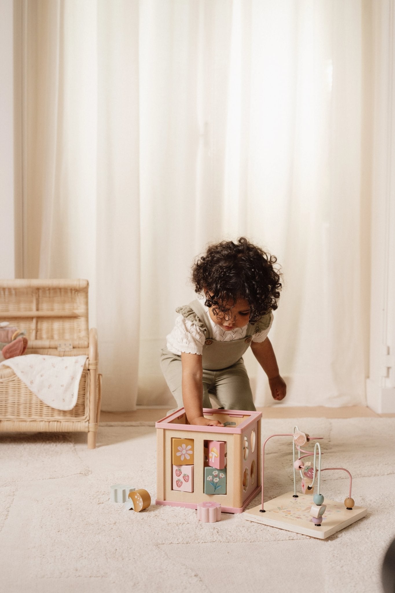 Little Dutch Medinis veiklos kubas „Fairy Garden“ - Uogų kopos