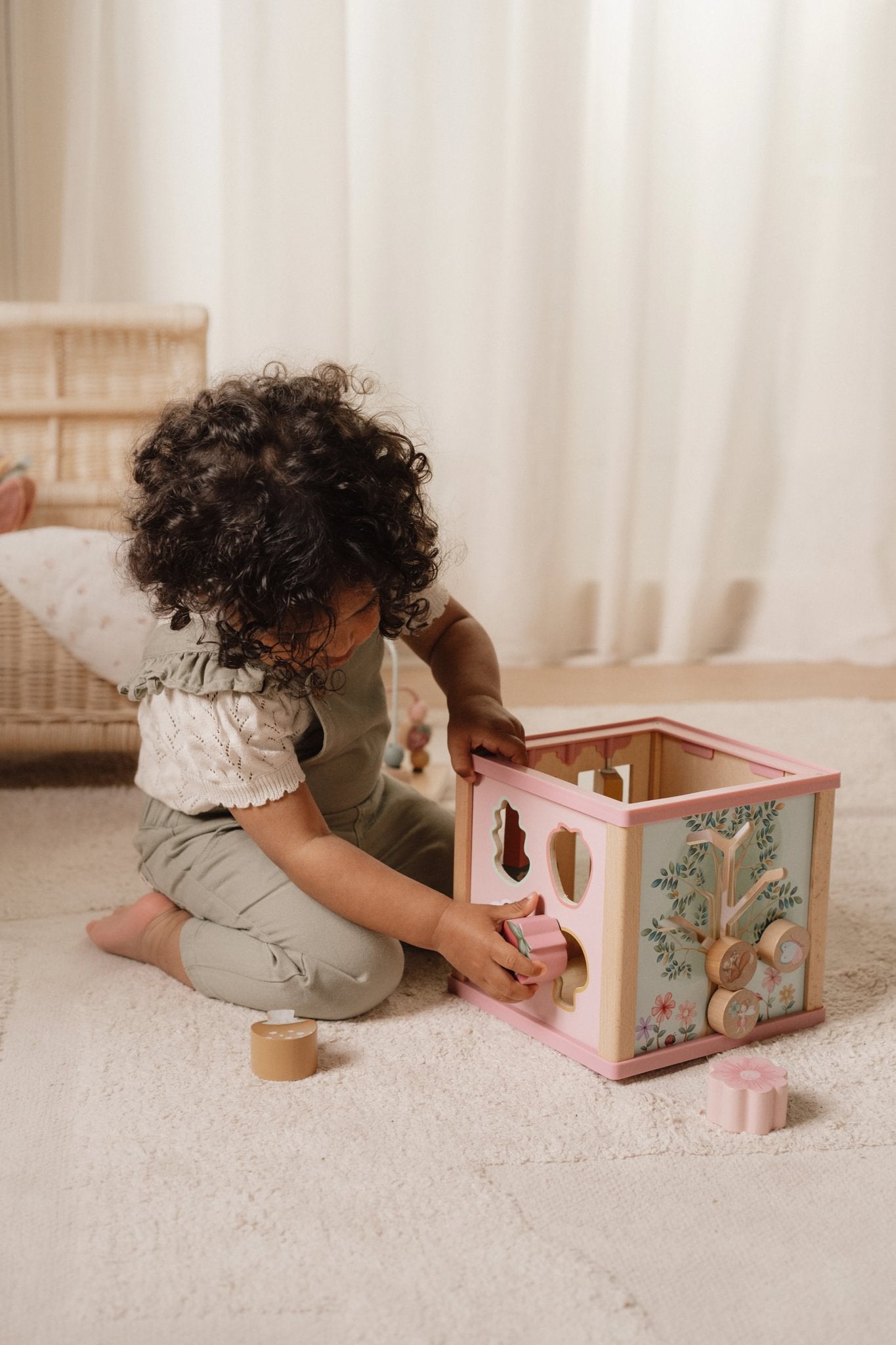 Little Dutch Medinis veiklos kubas „Fairy Garden“ - Uogų kopos