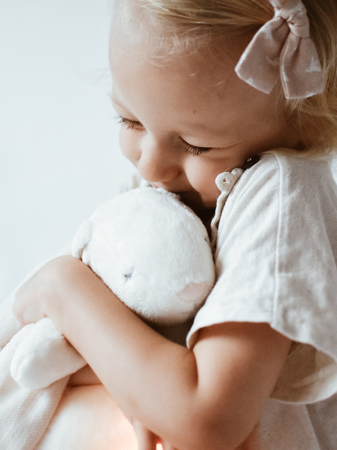 Moonie Migdukas Moonie 2.0 Humming Bunny - Powder - Uogų kopos