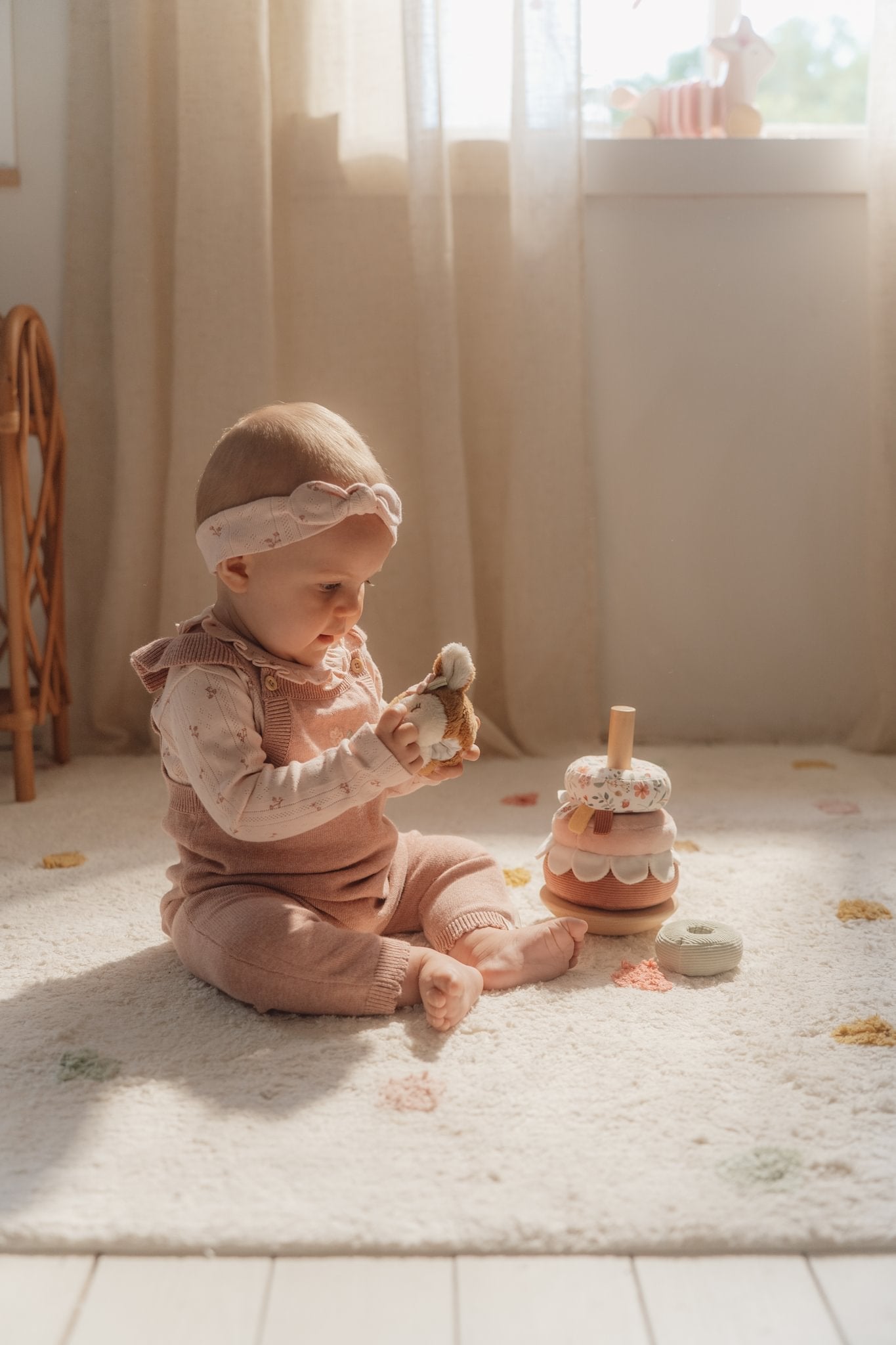 Little Dutch Minkšta dėliojimo piramidė „Fairy Garden“ - Uogų kopos