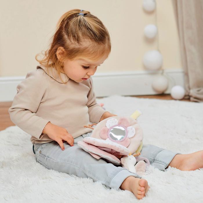 NATTOU Minkšta veiklos knygelė - Drugelis - Uogų kopos