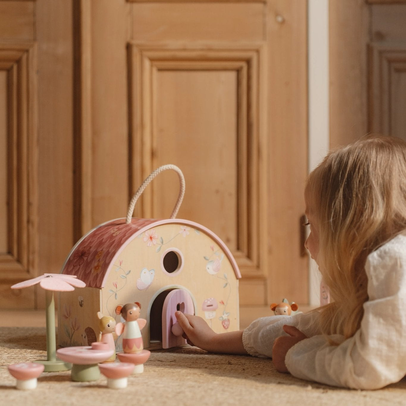 Little Dutch Nešiojamas fėjų namelis „Fairy Garden“ - Uogų kopos