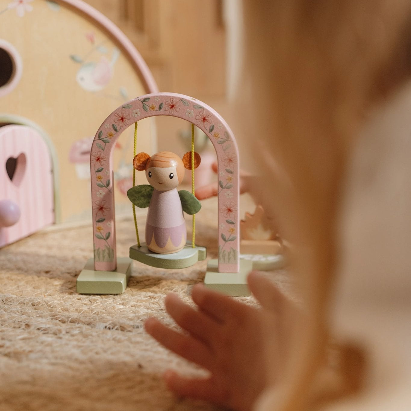 Little Dutch Nešiojamas fėjų namelis „Fairy Garden“ - Uogų kopos