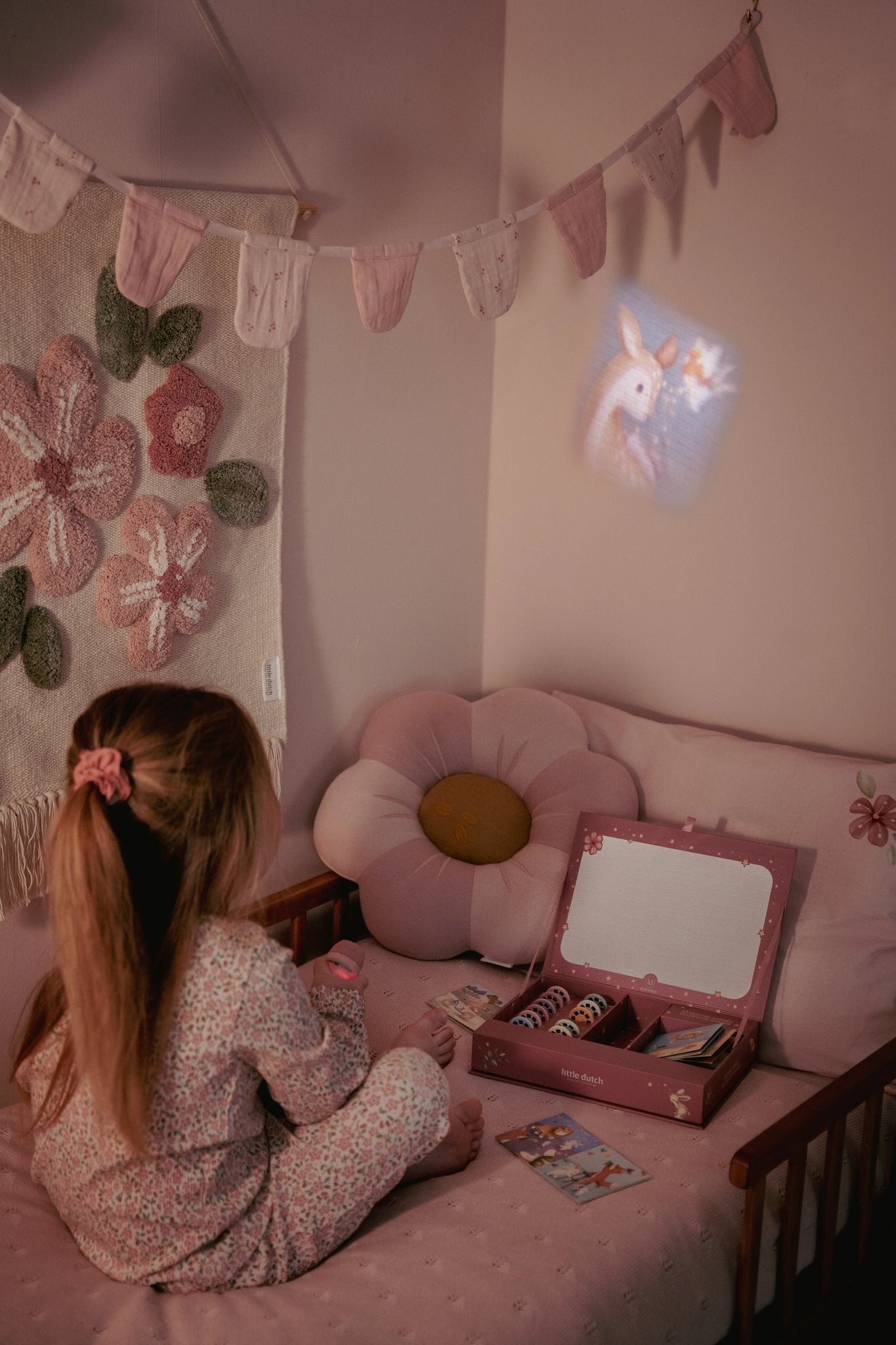 Little Dutch Pasakų projektorius „Fairy Garden“ - Uogų kopos