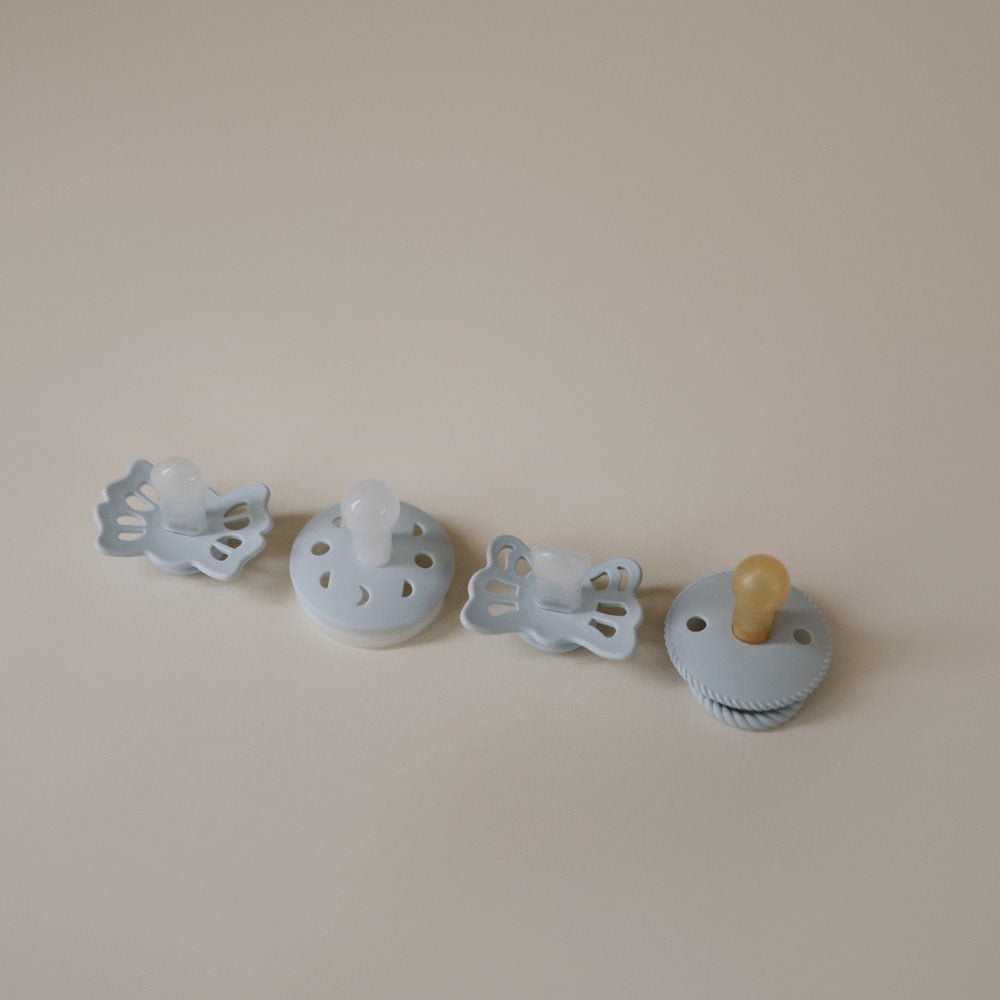 FRIGG Pirmieji kūdikio čiulptukai 4vnt. - Moonlight Sailing - Uogų kopos