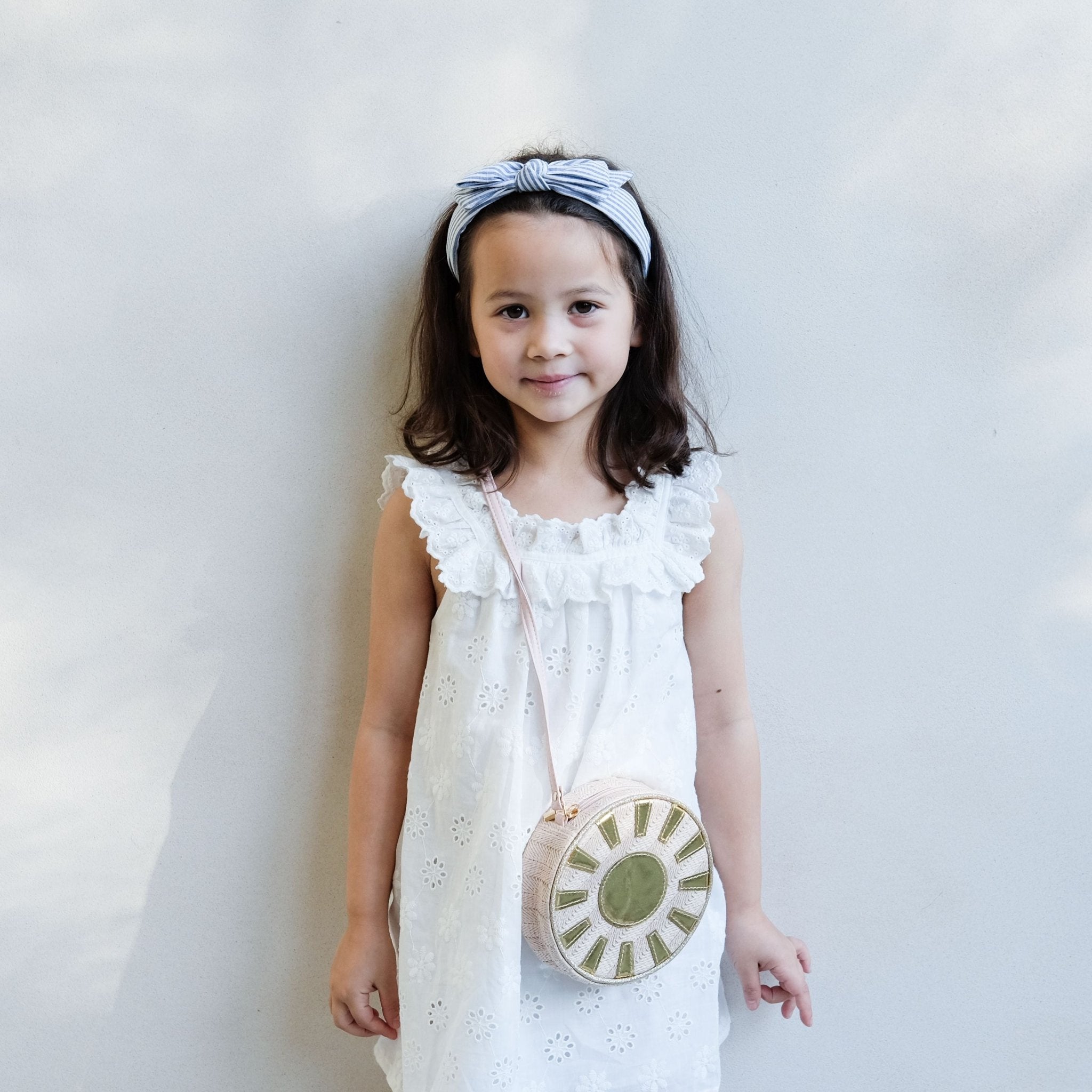 MIMI & LULA Plaukų lankelis - Seaside Stripes Bow Alice - Uogų kopos