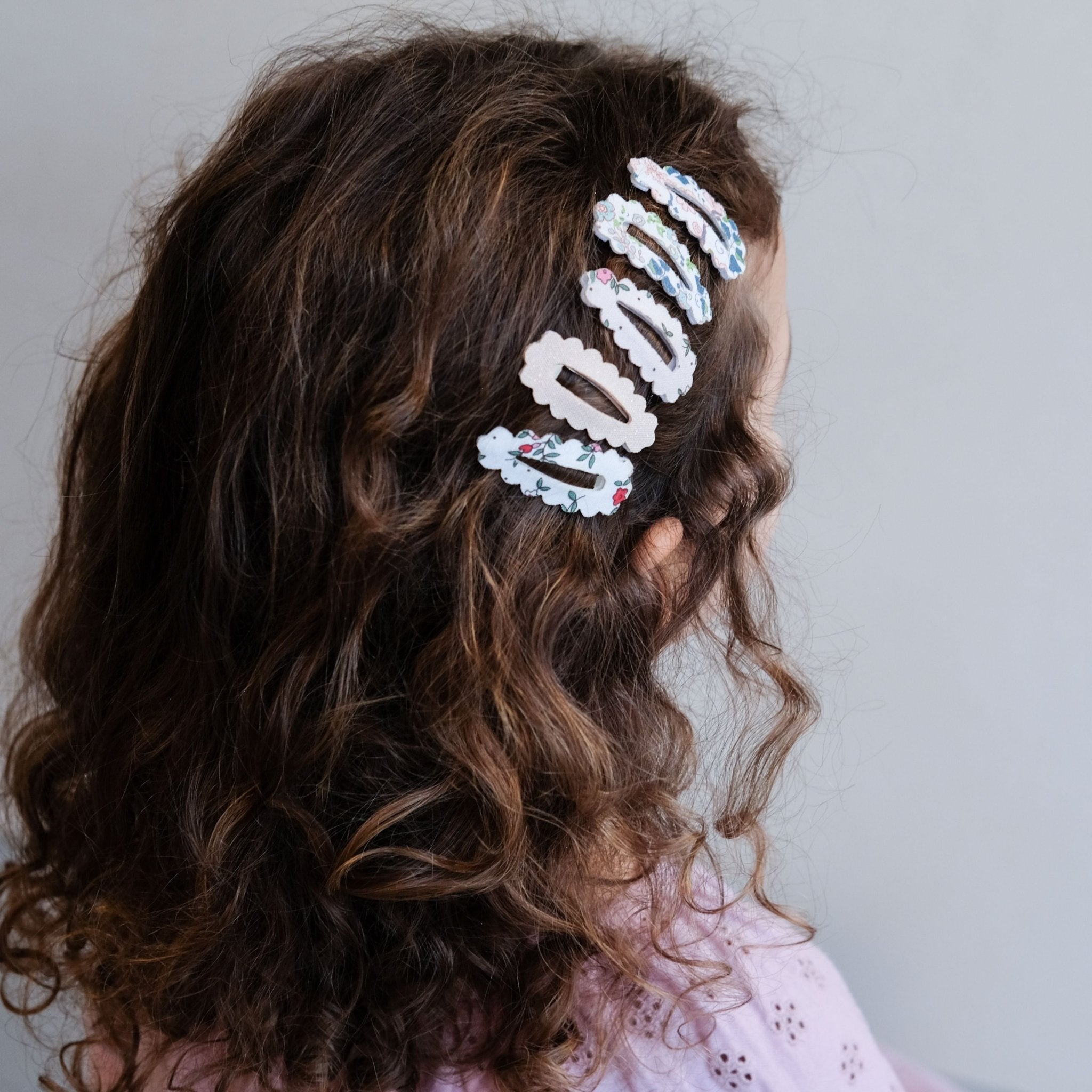 MIMI & LULA Plaukų segtukų rinkinys - Floral Mini Clic Clacs - Uogų kopos
