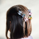 MIMI & LULA Plaukų segtukų rinkinys - Mini Star Claw Clips - Uogų kopos