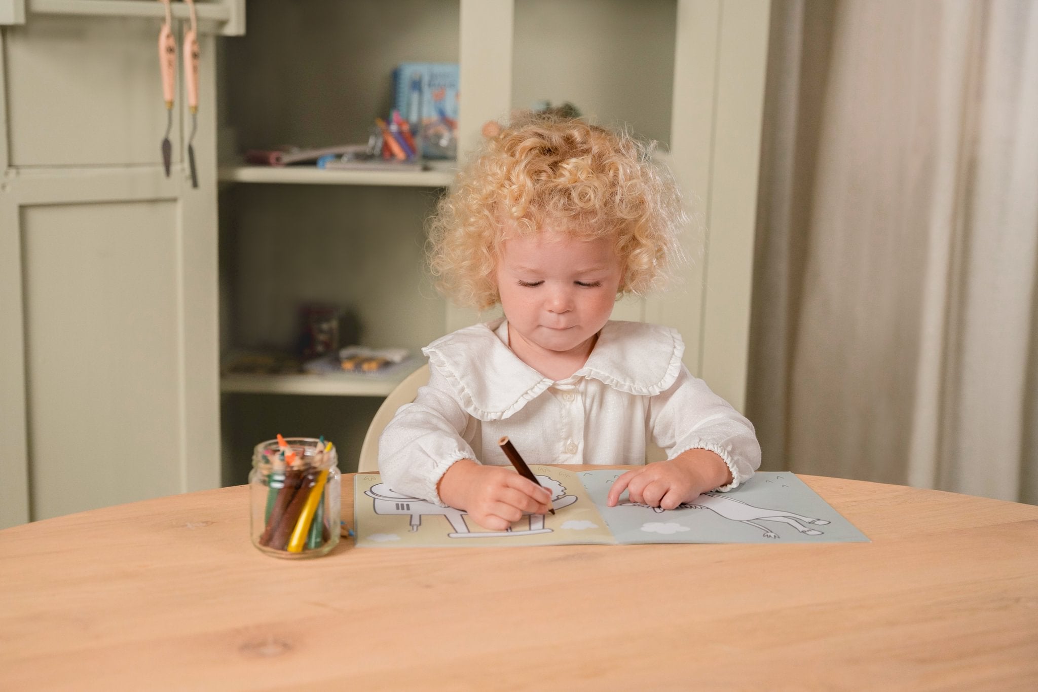 Little Dutch Spalvinimo knygelė „Little Farm" - Uogų kopos