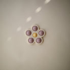 Mushie Spaudžiamas žaislas - Alyvinė gėlė - Uogų kopos