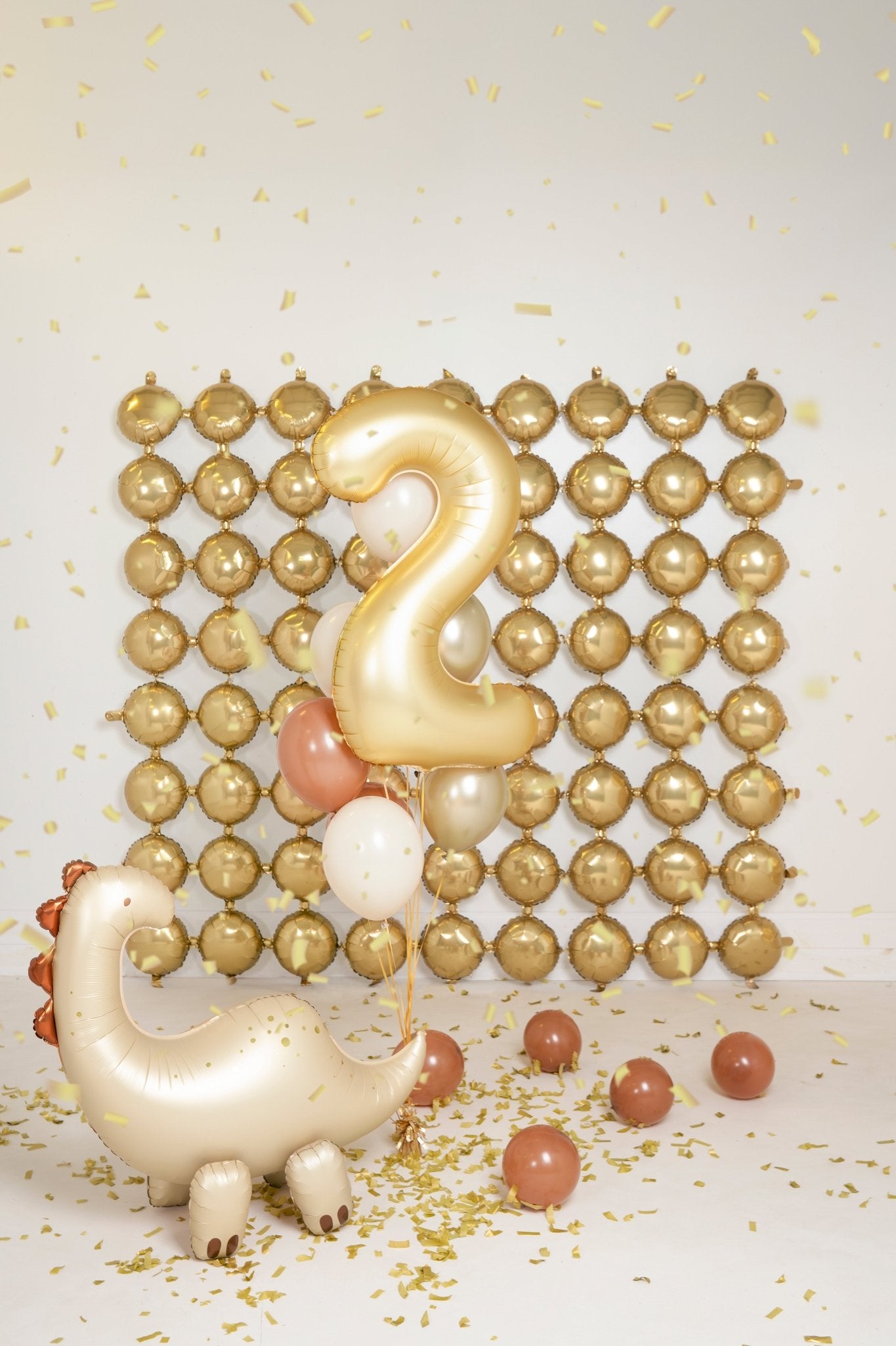 PartyDeco Stovintis folinis balionas „Brontozauras“ 85cm - Uogų kopos