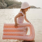 Little Dutch Užrišama dvipusė kepurė nuo saulės "Little Pink Flowers/Vintage Pink" - Uogų kopos