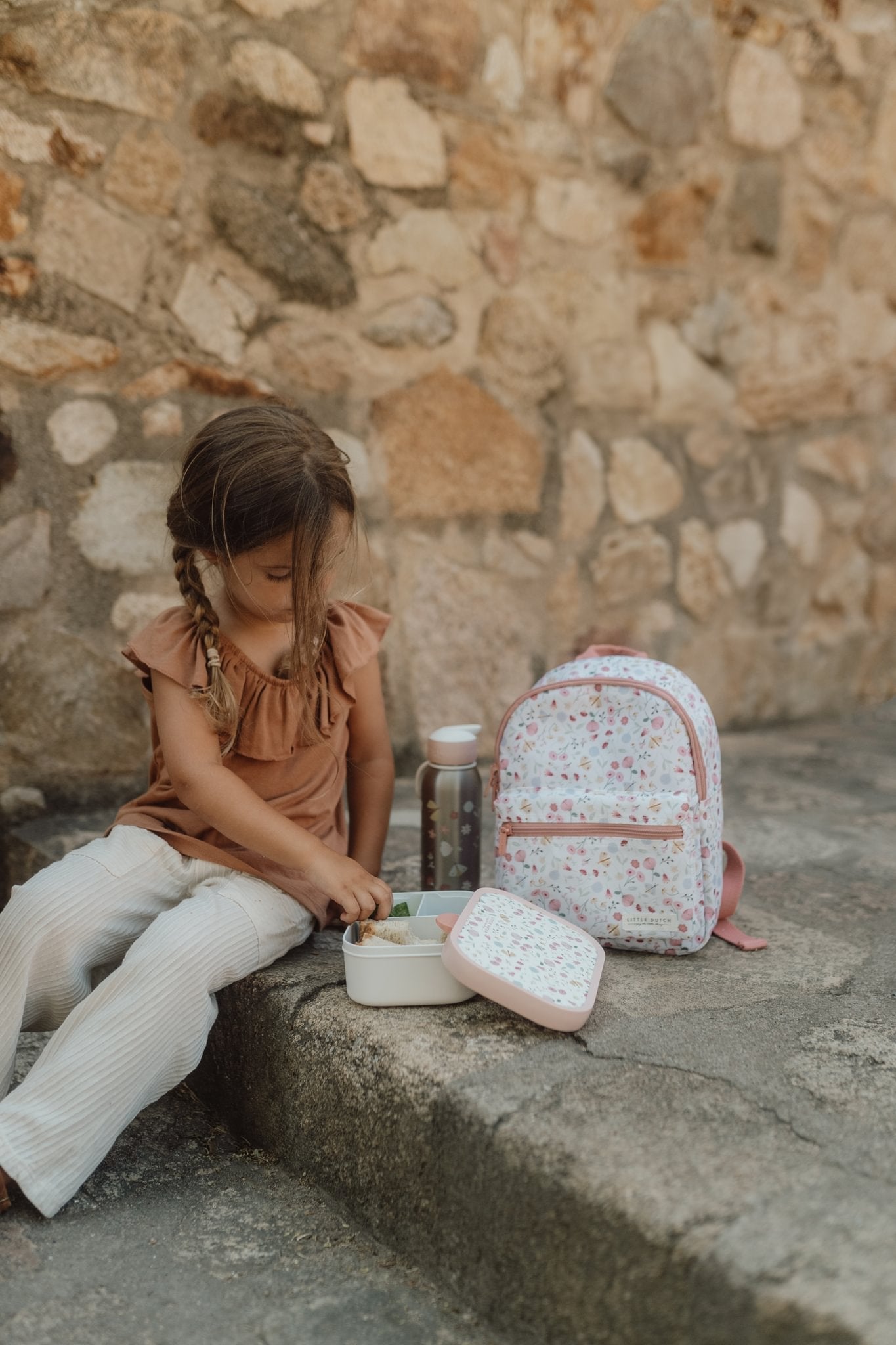 Little Dutch Vaikiška kuprinė „Flowers and Butterflies“ - Uogų kopos