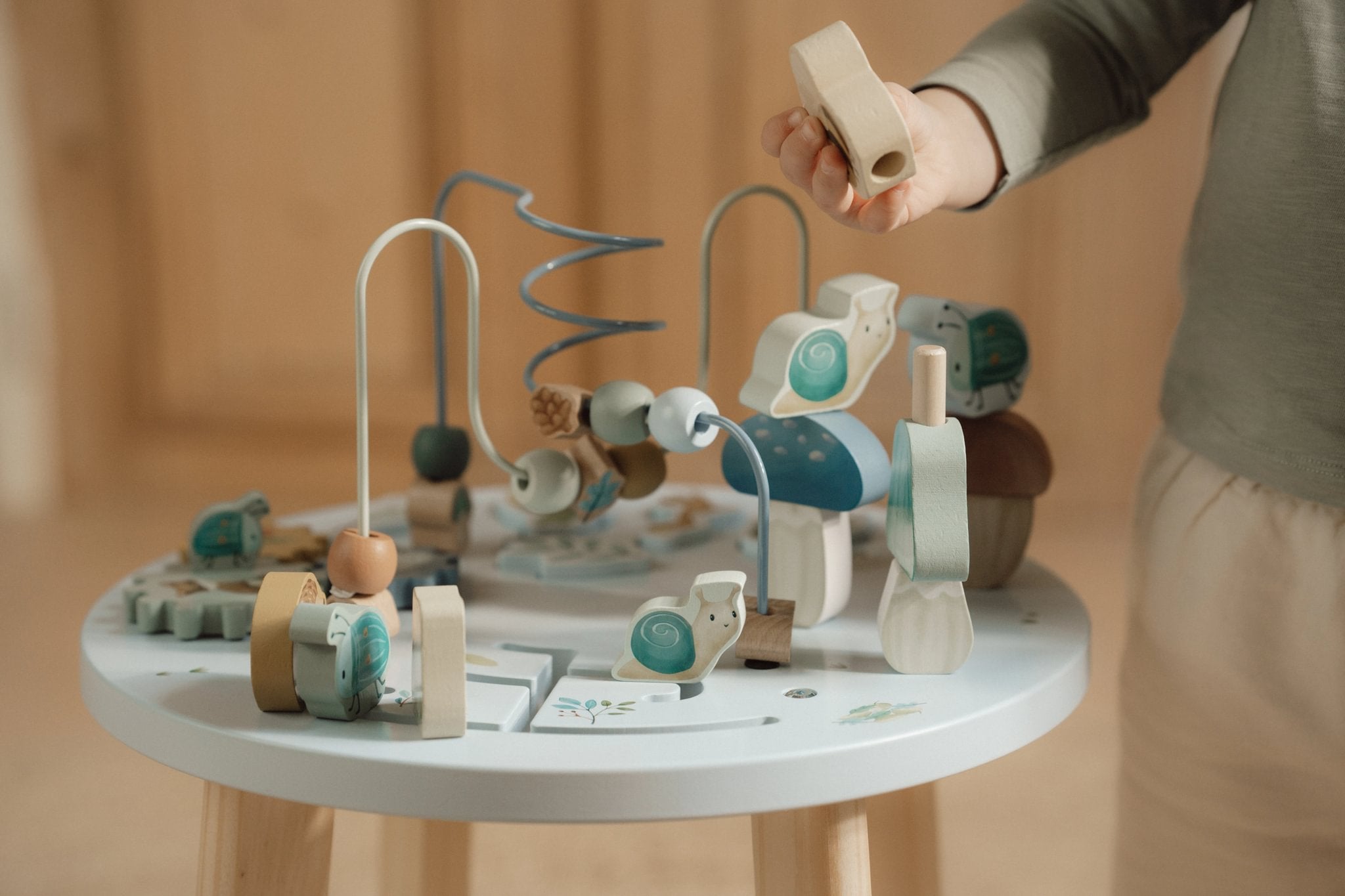 Little Dutch Veiklos stalas „Forest Friends" - Uogų kopos