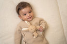 Little Dutch Barškutis zuikis "Baby Bunny" - Uogų kopos