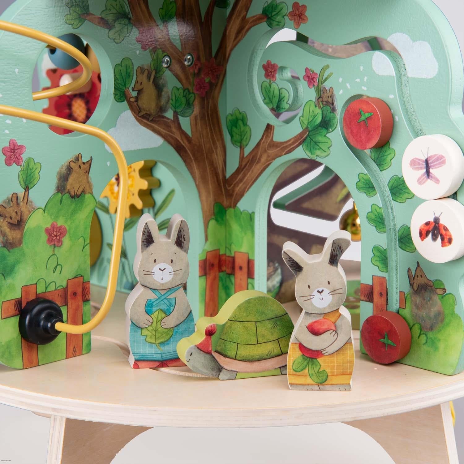 Moulin Roty Daugiafunkcinis sodas „Trys maži triušiukai“ - Uogų kopos