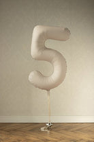 PartyDeco Folinis balionas „Skaičius 5“, 86 cm - Smėlinė - Uogų kopos