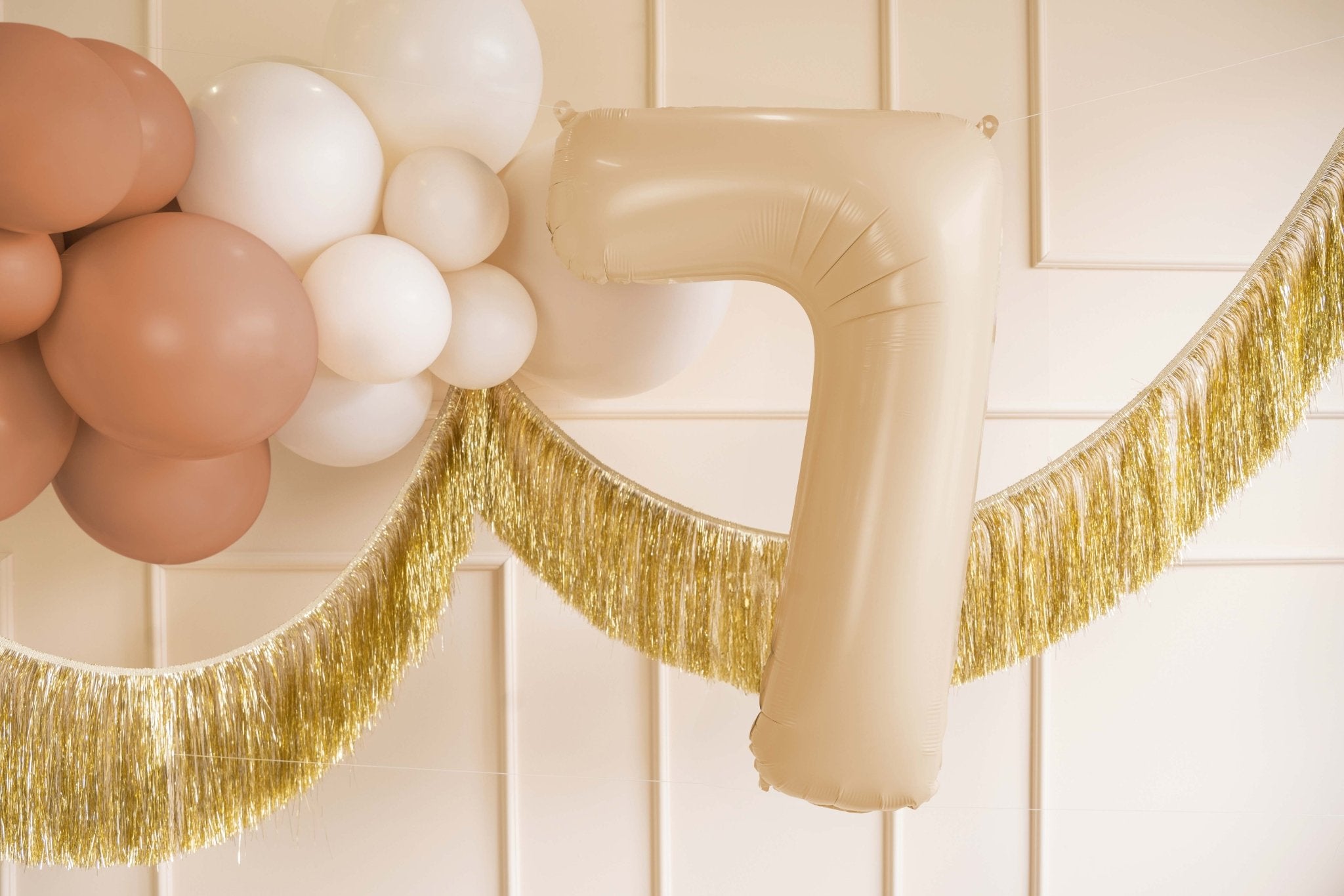 PartyDeco Folinis balionas skaičius „7" 72cm - Beige - Uogų kopos