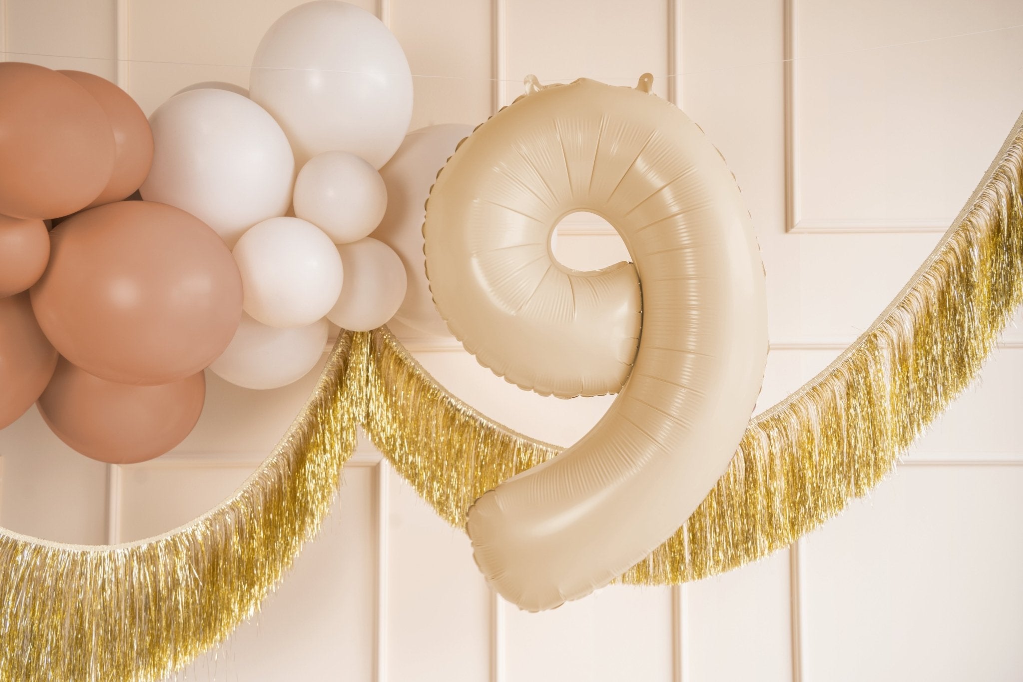 PartyDeco Folinis balionas skaičius „9" 72cm - Beige - Uogų kopos