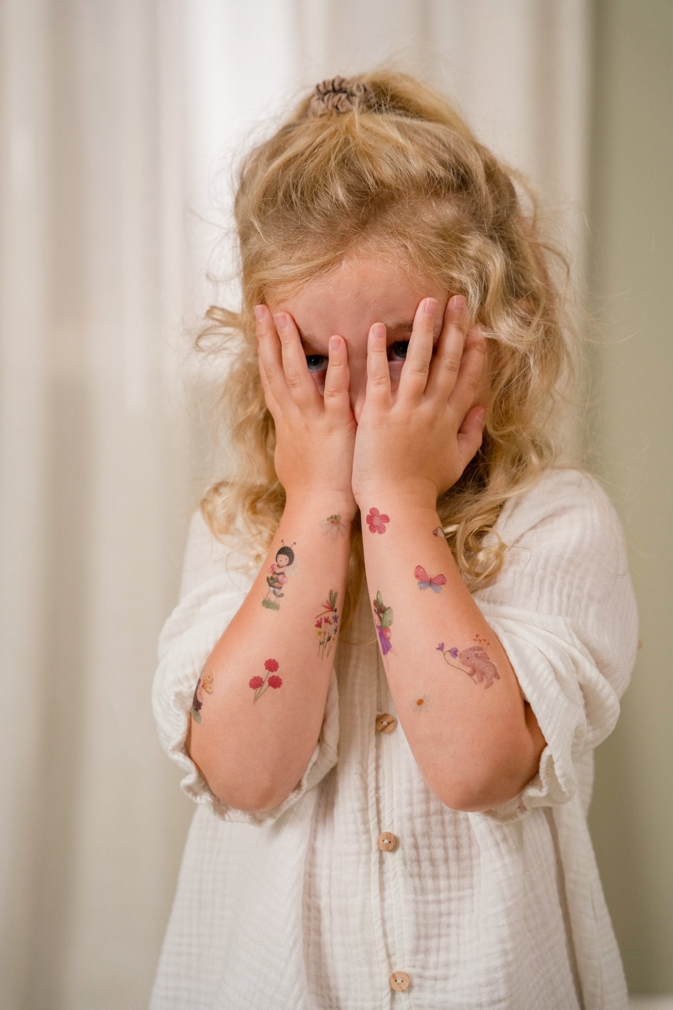 Little Dutch Laikinos tatuiruotės „Rosa and Friends" - Uogų kopos
