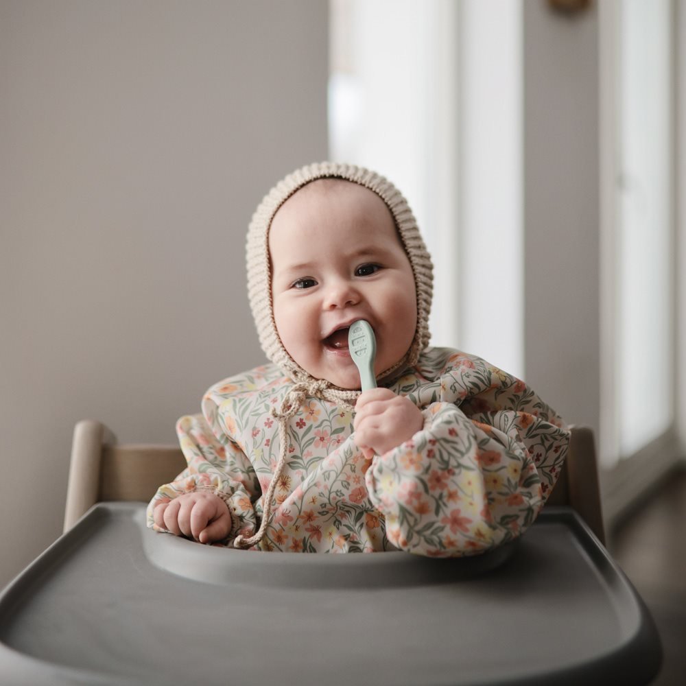 Mushie Pirmieji silikoniniai maitinimo šaukšteliai kūdikiams 2vnt. - Rudas/Smėlinis - Uogų kopos