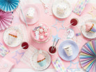 PartyDeco Popierinės lėkštutės „Vienaragis – Žvaigždės“, 18 cm - Uogų kopos