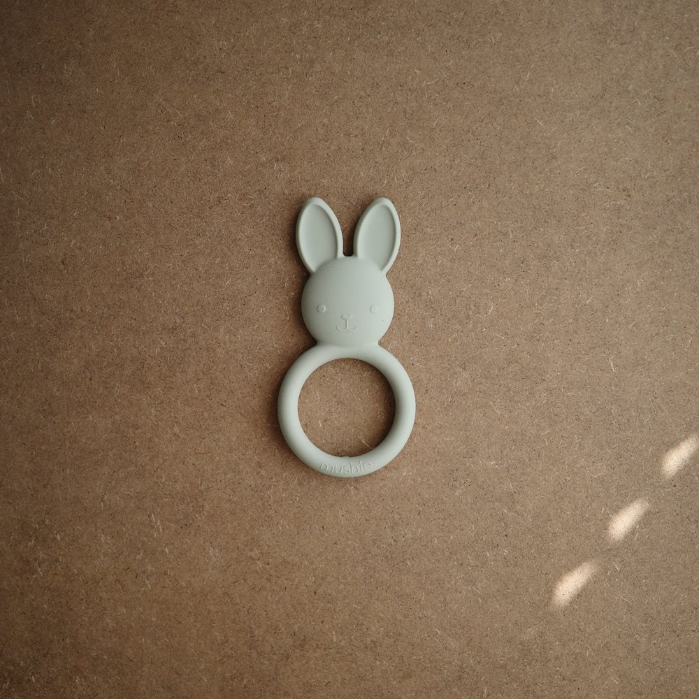 Mushie Silikoninis kramtukas „Bunny“ - Žalia - Uogų kopos