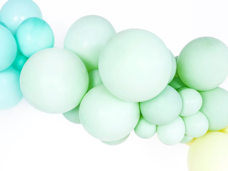 PartyDeco Stiprūs balionai 30 cm - Žalia - Uogų kopos
