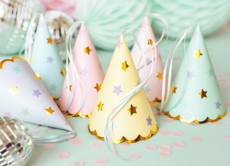 PartyDeco Vakarėlio kepurėlės „Žvaigždės“ - Uogų kopos